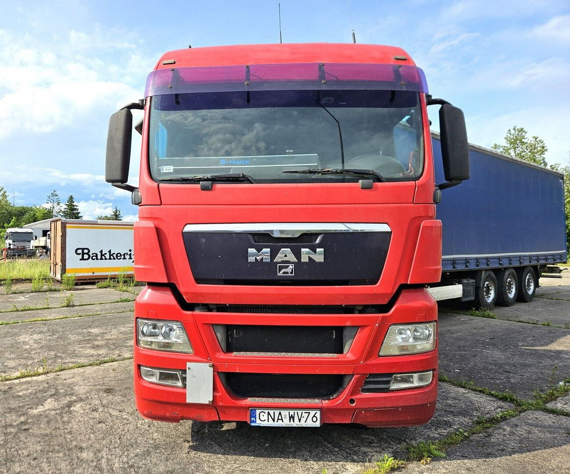 MAN TGX 18.440 XLX - manual - Tracteur routier: photos 2 MAN TGX 18.440 XLX - manual - Tracteur routier: photos 2