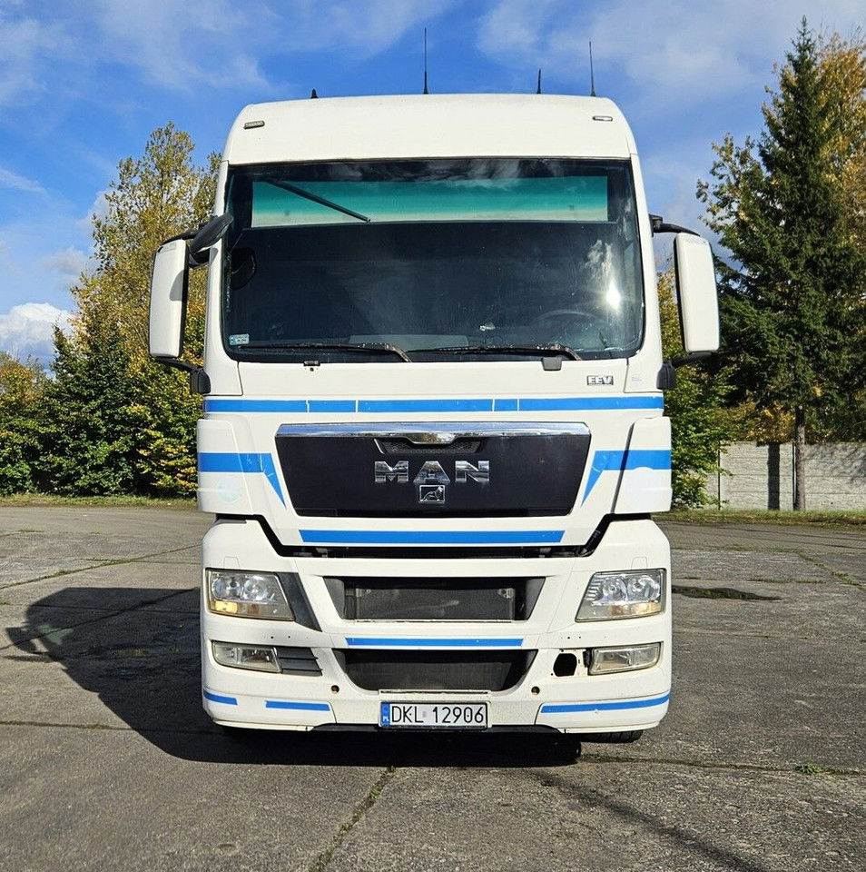 MAN TGX 18.440 intarder - automatic - 2009 year - Tracteur routier: photos 2 MAN TGX 18.440 intarder - automatic - 2009 year - Tracteur routier: photos 2