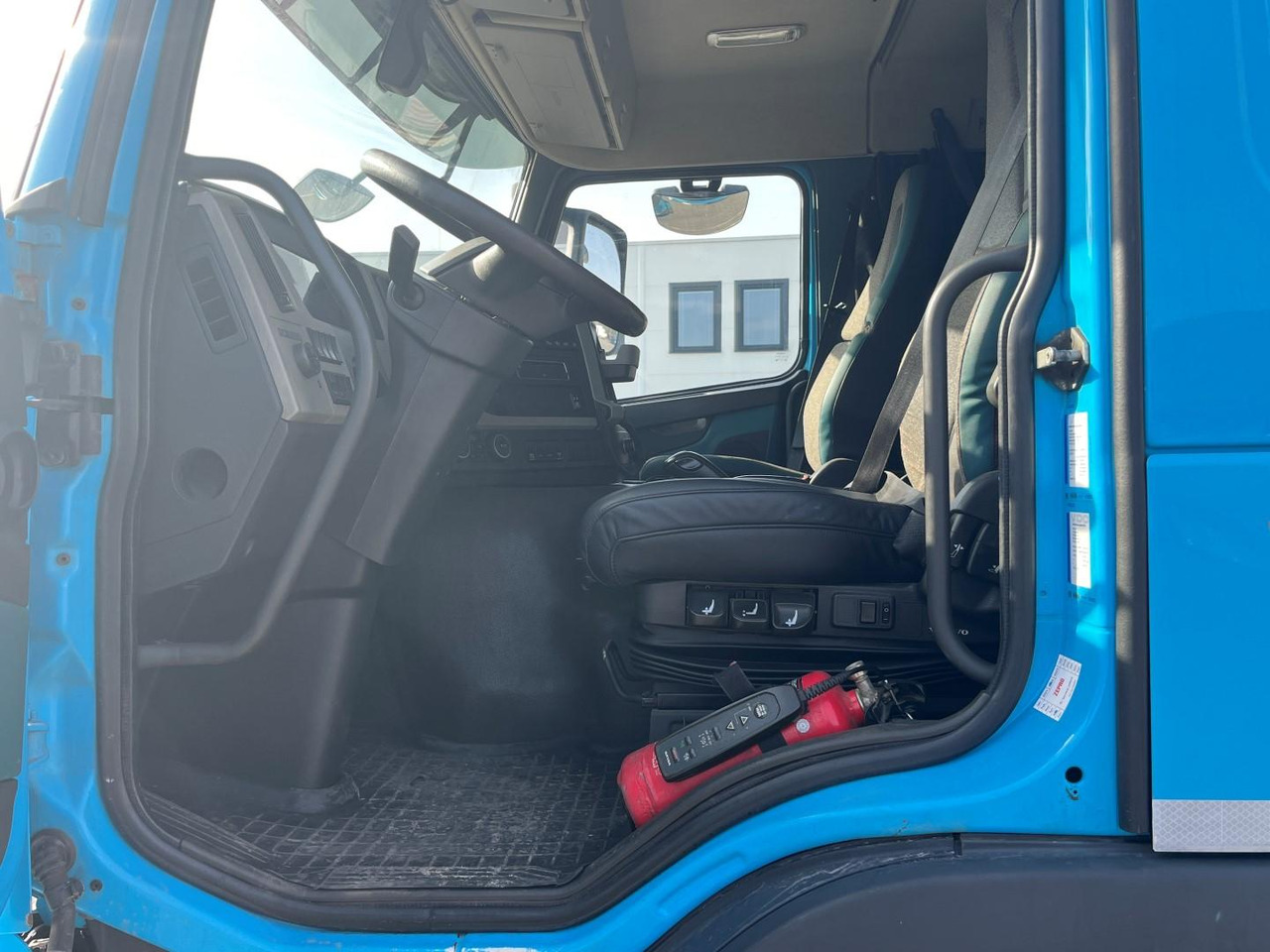 Volvo FM 420, 2016, 6x2, Hákový nosič kontajnerov, Hiab 166 - 4 Hipro + DO - Camion ampliroll, Camion grue: photos 4 Volvo FM 420, 2016, 6x2, Hákový nosič kontajnerov, Hiab 166 - 4 Hipro + DO - Camion ampliroll, Camion grue: photos 4