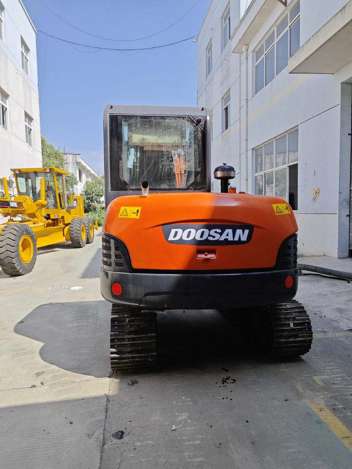 Doosan DH60 - Mini pelle: photos 4 Doosan DH60 - Mini pelle: photos 4
