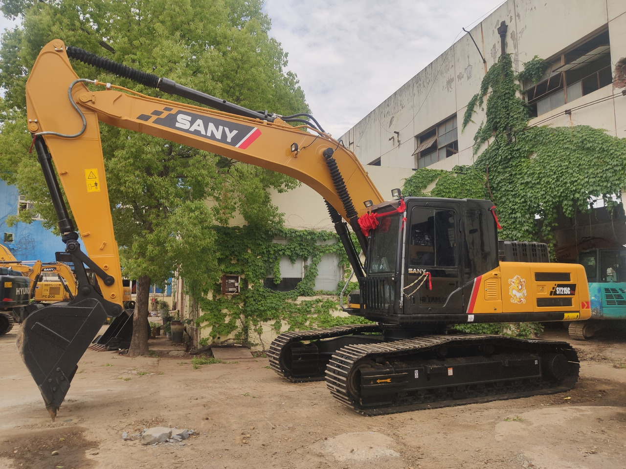 SANY 215 Used sany 215c 215pro excavator - Pelle sur chenille: photos 1 SANY 215 Used sany 215c 215pro excavator - Pelle sur chenille: photos 1