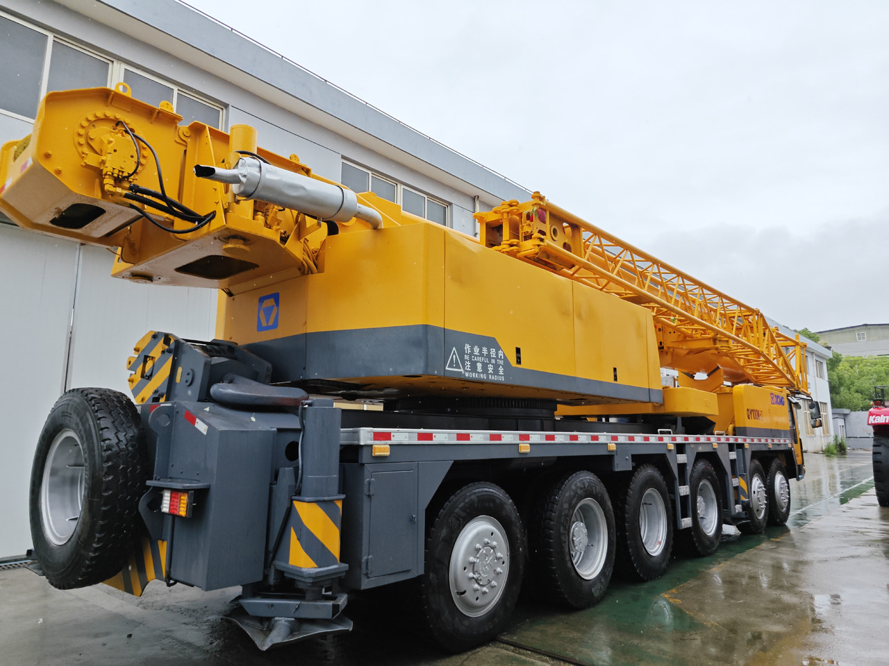 XCMG QY100K - Grue mobile: photos 4 XCMG QY100K - Grue mobile: photos 4