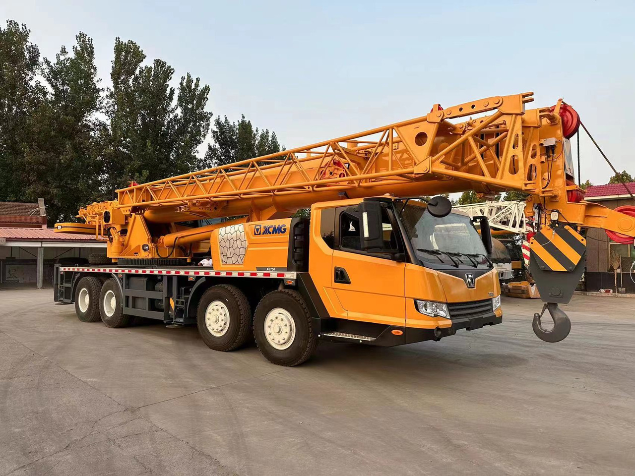 XCMG XCT50 50TON Trcuk Crane - Grue mobile: photos 1 XCMG XCT50 50TON Trcuk Crane - Grue mobile: photos 1