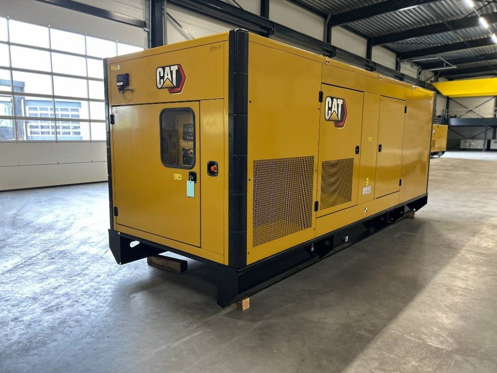 CAT DE715E0 - 715 kVA Generator - DPX-18030 - Groupe électrogène: photos 4 CAT DE715E0 - 715 kVA Generator - DPX-18030 - Groupe électrogène: photos 4