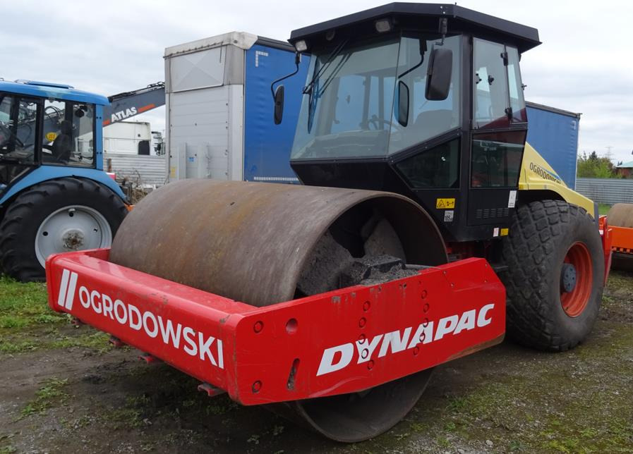 Walec DYNAPAC CA 302D 2011 - 3393 mth - CE - 15,9t - Compacteur: photos 2 Walec DYNAPAC CA 302D 2011 - 3393 mth - CE - 15,9t - Compacteur: photos 2