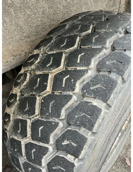 Semi-remorque benne Benalu 2 Axle Alu Tipper , Spring Suspension , Drum Brakes: photos 10 Semi-remorque benne Benalu 2 Axle Alu Tipper , Spring Suspension , Drum Brakes: photos 10