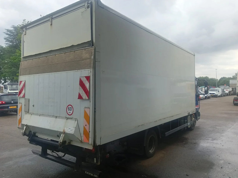 Iveco EuroCargo 180 Eurocargo 75E180 , Spring Suspension , Closed box , Tailgate - Camion fourgon: photos 3 Iveco EuroCargo 180 Eurocargo 75E180 , Spring Suspension , Closed box , Tailgate - Camion fourgon: photos 3