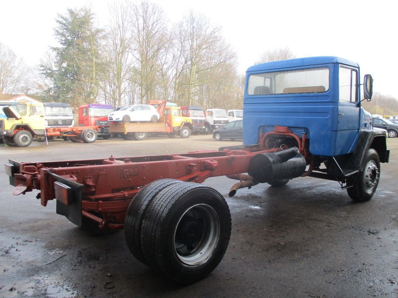 Iveco Magirus Deutz M 160 D 256 , V8 , Manual , Spring suspension - Châssis cabine: photos 3 Iveco Magirus Deutz M 160 D 256 , V8 , Manual , Spring suspension - Châssis cabine: photos 3