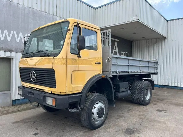 Mercedes-Benz SK 1622 AK , 4x4 , V6 , 3 way tipper , Spring suspension - Camion benne: photos 1 Mercedes-Benz SK 1622 AK , 4x4 , V6 , 3 way tipper , Spring suspension - Camion benne: photos 1