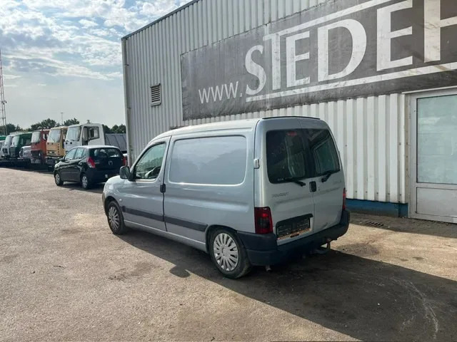 Peugeot Partner 1.9 D , Airco , Belgium Regestration - Fourgonnette: photos 5 Peugeot Partner 1.9 D , Airco , Belgium Regestration - Fourgonnette: photos 5