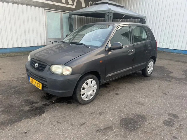 Suzuki Alto 1.0 - 16V , 5 drs. , Handel / export - Voiture: photos 1 Suzuki Alto 1.0 - 16V , 5 drs. , Handel / export - Voiture: photos 1