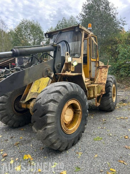 1980 Volvo BM4400 hjullaster / BM-feste - Chargeuse sur pneus: photos 4 1980 Volvo BM4400 hjullaster / BM-feste - Chargeuse sur pneus: photos 4