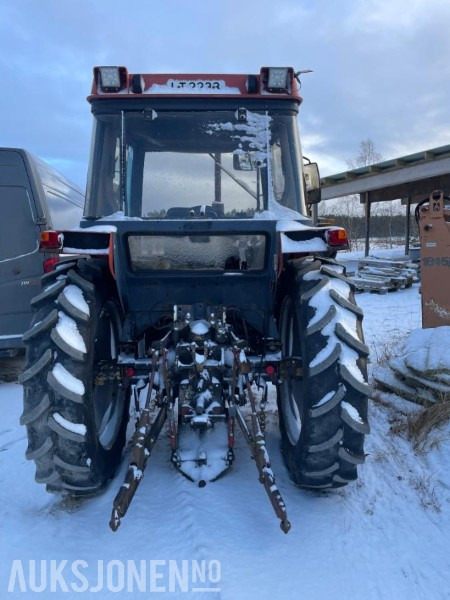 1985 CASE IH 685 - Tracteur agricole: photos 3 1985 CASE IH 685 - Tracteur agricole: photos 3