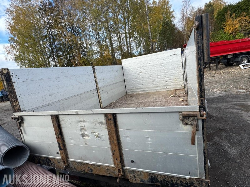 1993 Nissan Diesel planbil - Camion plateau: photos 4 1993 Nissan Diesel planbil - Camion plateau: photos 4
