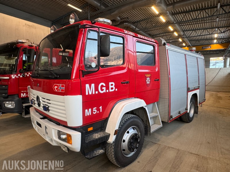 1997 Mercedes-Benz 1124 Af/36 4X4 brannbil registrert som motorredskap med kun 29540 km - Camion de pompier: photos 2 1997 Mercedes-Benz 1124 Af/36 4X4 brannbil registrert som motorredskap med kun 29540 km - Camion de pompier: photos 2