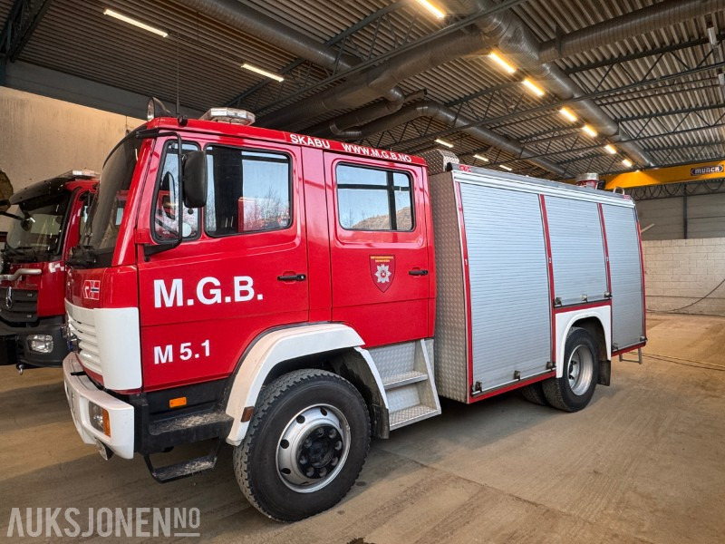 1997 Mercedes-Benz 1124 Af/36 4X4 brannbil registrert som motorredskap med kun 29540 km - Camion de pompier: photos 1 1997 Mercedes-Benz 1124 Af/36 4X4 brannbil registrert som motorredskap med kun 29540 km - Camion de pompier: photos 1