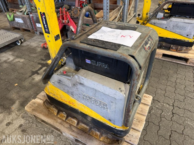2 stk 2021 Wacker Neuson Vibroplate - Compacteur: photos 3 2 stk 2021 Wacker Neuson Vibroplate - Compacteur: photos 3