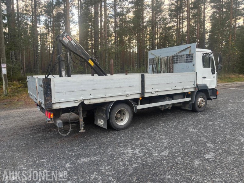 2000 MAN 8.163 LLC MED HIAB KRAN - Camion grue: photos 3 2000 MAN 8.163 LLC MED HIAB KRAN - Camion grue: photos 3