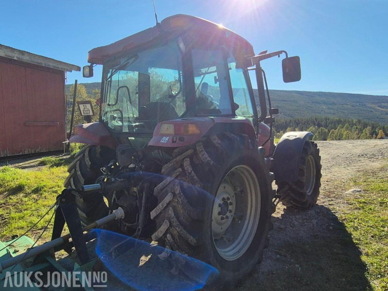 2004 CASE IH JX1100U Maxxima 4WD - Tracteur agricole: photos 5 2004 CASE IH JX1100U Maxxima 4WD - Tracteur agricole: photos 5