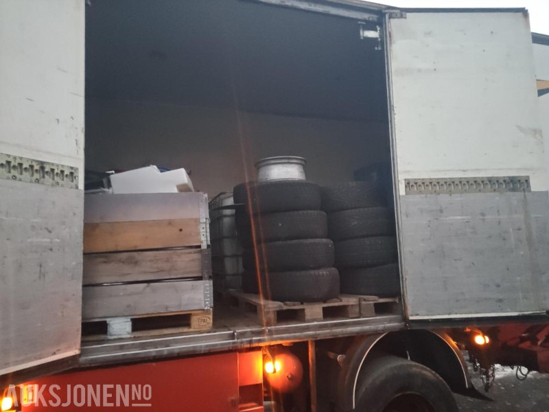 Camion fourgon 2005 Volvo FM9: photos 13 Camion fourgon 2005 Volvo FM9: photos 13