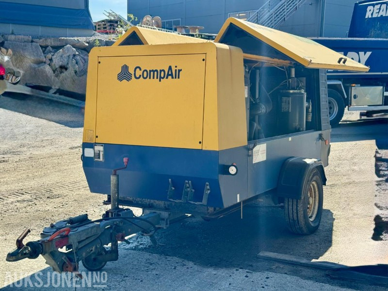 2006 CompAir DLT1302 - Kompressor - Timer: 2529 - L'équipement de construction: photos 3 2006 CompAir DLT1302 - Kompressor - Timer: 2529 - L'équipement de construction: photos 3