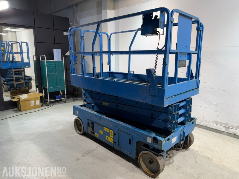 2006 Genie GS-2646 sakselift, 9,92 m - 527 timer - Nacelle: photos 2 2006 Genie GS-2646 sakselift, 9,92 m - 527 timer - Nacelle: photos 2