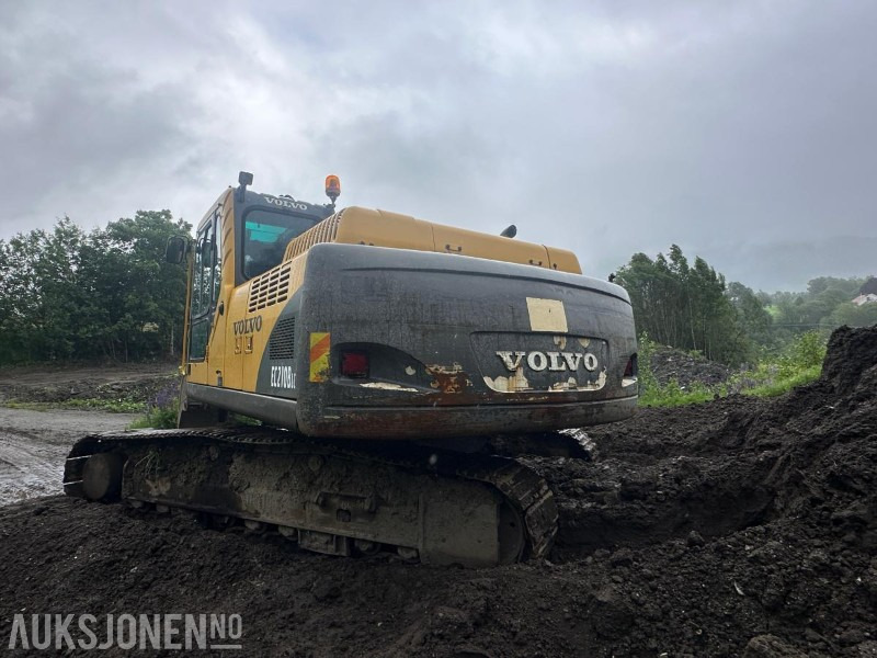 2006 Volvo EC210Blc - Sentralsmøring - 11342 timer - Pelle: photos 4 2006 Volvo EC210Blc - Sentralsmøring - 11342 timer - Pelle: photos 4