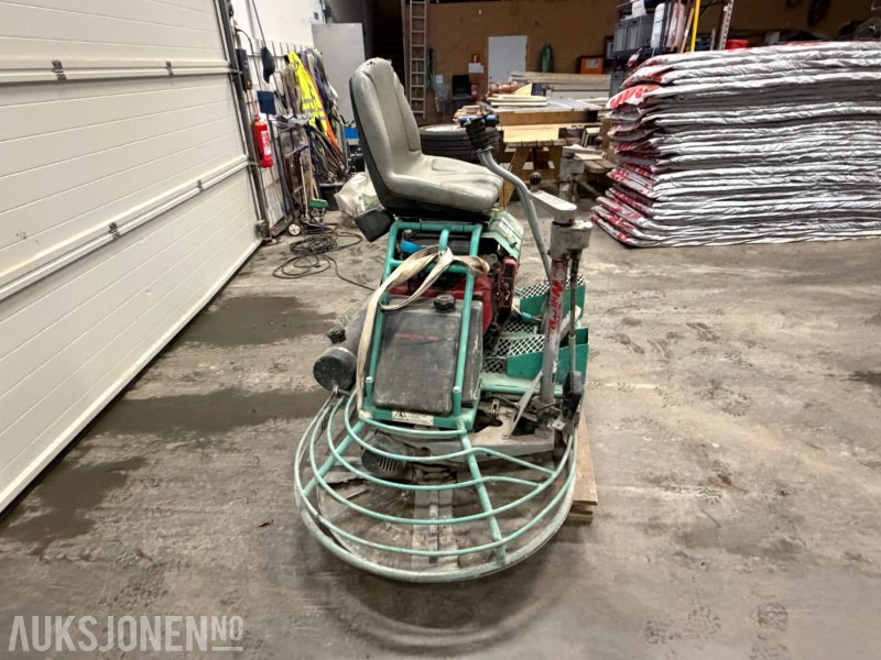 2007 Whiteman JWN glattemaskin 90 cm - L'équipement de construction: photos 4 2007 Whiteman JWN glattemaskin 90 cm - L'équipement de construction: photos 4