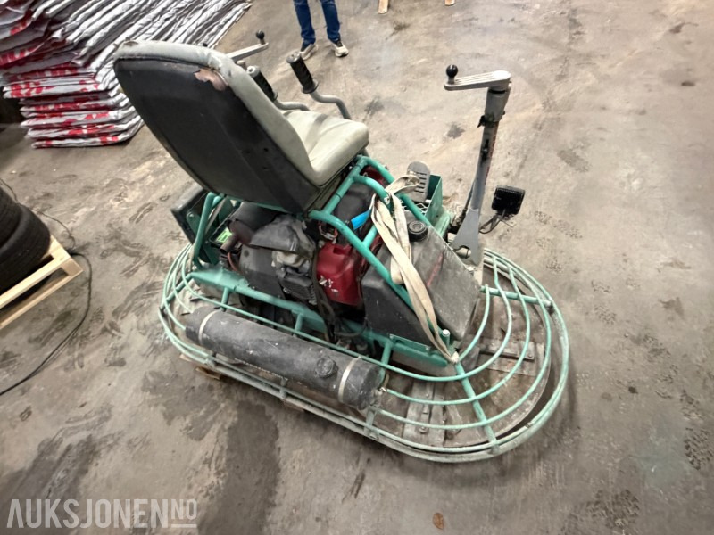 2007 Whiteman JWN glattemaskin 90 cm - L'équipement de construction: photos 5 2007 Whiteman JWN glattemaskin 90 cm - L'équipement de construction: photos 5