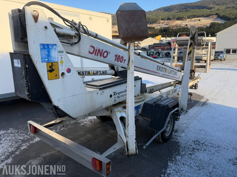 2008 Dino 180T-1 tilhengerlift – 18m arbeidshøyde - 283 timer - Nacelle: photos 5 2008 Dino 180T-1 tilhengerlift – 18m arbeidshøyde - 283 timer - Nacelle: photos 5