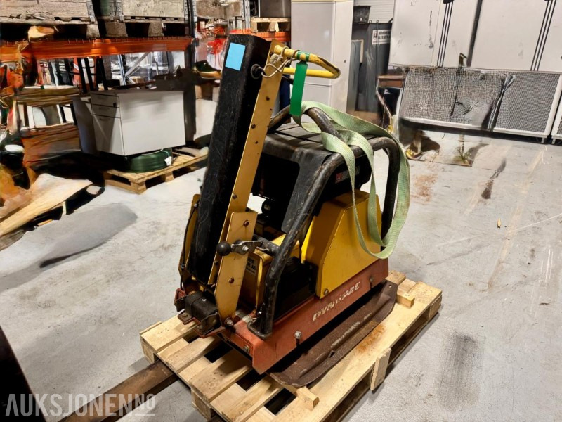 2008 Dynapac LG500 Vibroplate - L'équipement de construction: photos 1 2008 Dynapac LG500 Vibroplate - L'équipement de construction: photos 1