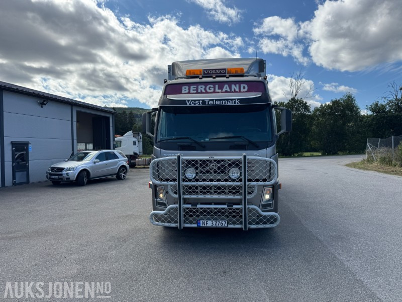 2009 Volvo FM440 - Skapbil - Lastebil med skap, full sideåpning, løftelem m/fjernkontroll - Camion fourgon: photos 2 2009 Volvo FM440 - Skapbil - Lastebil med skap, full sideåpning, løftelem m/fjernkontroll - Camion fourgon: photos 2