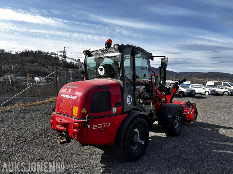 2011 Weidemann WM 2070 CX 80 hjullaster med utstyr - Chargeuse sur pneus: photos 5 2011 Weidemann WM 2070 CX 80 hjullaster med utstyr - Chargeuse sur pneus: photos 5