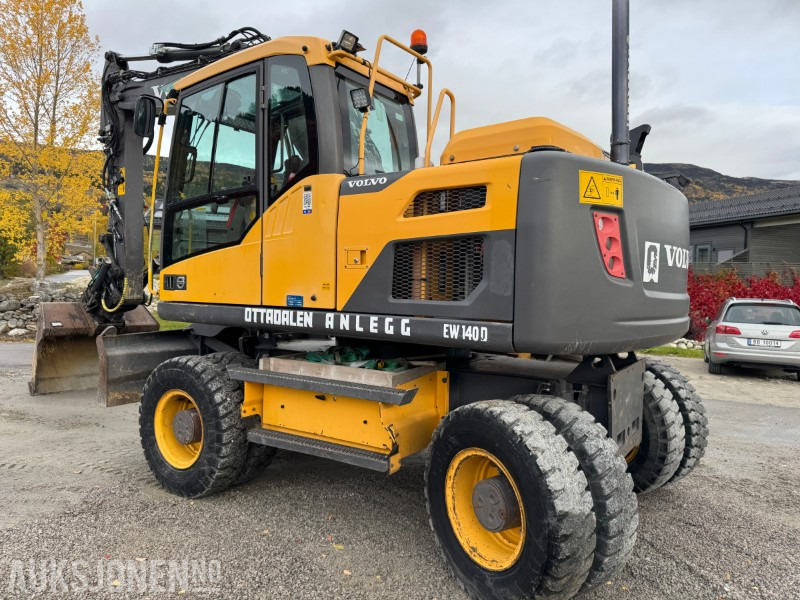 2012 Volvo EW140 D Hjulmaskin TILTROTATOR, 2 SKUFFER, SENTRALSMØRING - Pelle: photos 4 2012 Volvo EW140 D Hjulmaskin TILTROTATOR, 2 SKUFFER, SENTRALSMØRING - Pelle: photos 4