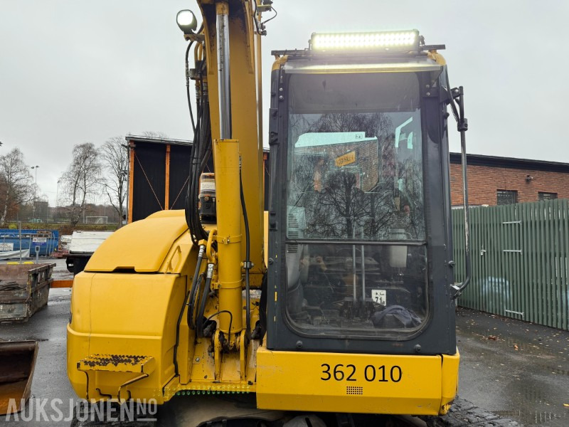 2014 Komatsu PC78US-8 gravemaskin med MYE utstyr, lavt timetall, tiltrotator, Ripper, 5x skuffer, pigghammer, klype - Pelle: photos 3 2014 Komatsu PC78US-8 gravemaskin med MYE utstyr, lavt timetall, tiltrotator, Ripper, 5x skuffer, pigghammer, klype - Pelle: photos 3