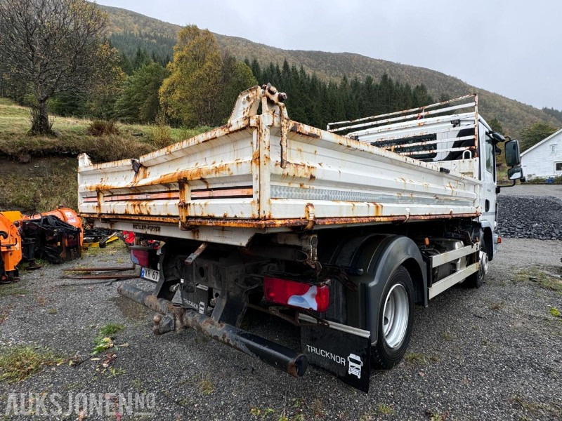 2014 MAN TGL 8.180 Tippbil - Treveis tipp - Euro 6 - Gått 150.000 km - Nylig EU godkjent - Camion benne: photos 4 2014 MAN TGL 8.180 Tippbil - Treveis tipp - Euro 6 - Gått 150.000 km - Nylig EU godkjent - Camion benne: photos 4