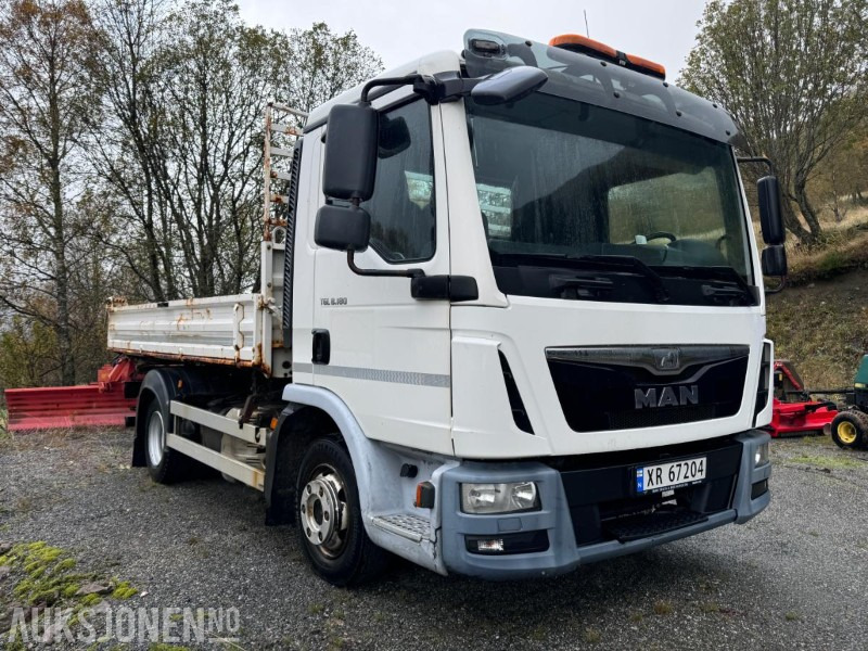 2014 MAN TGL 8.180 Tippbil - Treveis tipp - Euro 6 - Gått 150.000 km - Nylig EU godkjent - Camion benne: photos 3 2014 MAN TGL 8.180 Tippbil - Treveis tipp - Euro 6 - Gått 150.000 km - Nylig EU godkjent - Camion benne: photos 3