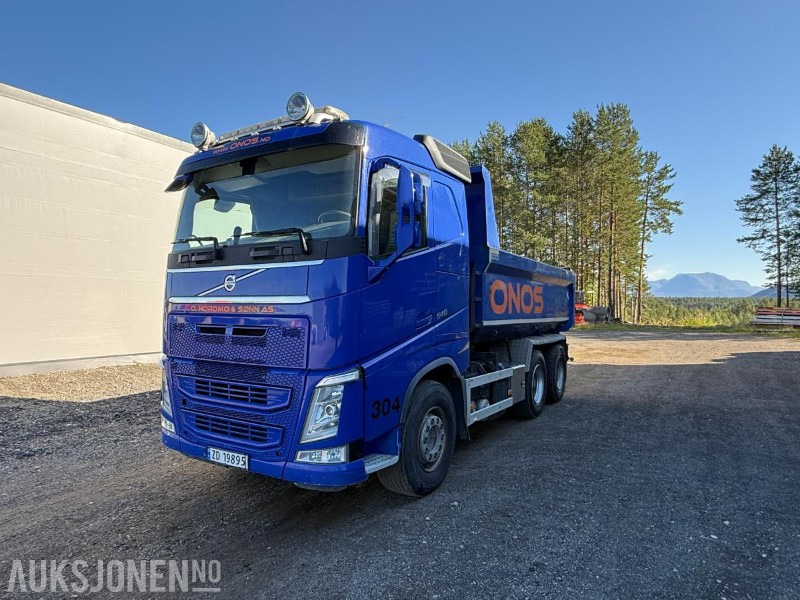 2014 VOLVO FH540 6X4 Tippbil - EURO 6 - 324439KM - Camion benne: photos 1 2014 VOLVO FH540 6X4 Tippbil - EURO 6 - 324439KM - Camion benne: photos 1