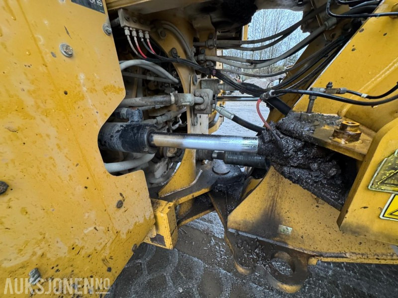 Chargeuse sur pneus 2015 CAT 966M FOREST MACHINE HJULLASTER, VEKT, SENTRALSMØRING, FULL SERVICEHISTORIKK, SKUFFE: photos 48 Chargeuse sur pneus 2015 CAT 966M FOREST MACHINE HJULLASTER, VEKT, SENTRALSMØRING, FULL SERVICEHISTORIKK, SKUFFE: photos 48