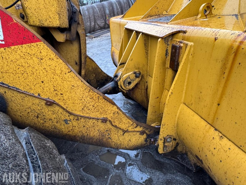 Chargeuse sur pneus 2015 CAT 966M FOREST MACHINE HJULLASTER, VEKT, SENTRALSMØRING, FULL SERVICEHISTORIKK, SKUFFE: photos 17 Chargeuse sur pneus 2015 CAT 966M FOREST MACHINE HJULLASTER, VEKT, SENTRALSMØRING, FULL SERVICEHISTORIKK, SKUFFE: photos 17