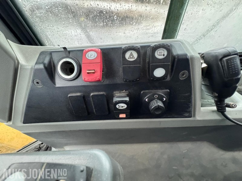 Chargeuse sur pneus 2015 CAT 966M FOREST MACHINE HJULLASTER, VEKT, SENTRALSMØRING, FULL SERVICEHISTORIKK, SKUFFE: photos 29 Chargeuse sur pneus 2015 CAT 966M FOREST MACHINE HJULLASTER, VEKT, SENTRALSMØRING, FULL SERVICEHISTORIKK, SKUFFE: photos 29