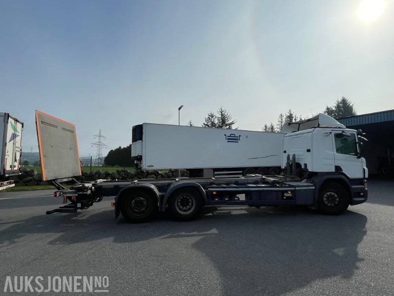 2016 Scania P370 LB6x2 lastebil med lift/løftebord - 3-akslet - Kamera - 208601 km. - Camion porte-conteneur/ Caisse mobile: photos 3 2016 Scania P370 LB6x2 lastebil med lift/løftebord - 3-akslet - Kamera - 208601 km. - Camion porte-conteneur/ Caisse mobile: photos 3