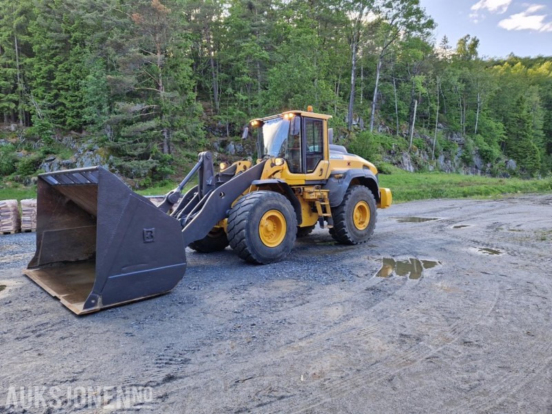 2016 Volvo L110H-SPAKSTYRING-SKUFF - Chargeuse sur pneus: photos 1 2016 Volvo L110H-SPAKSTYRING-SKUFF - Chargeuse sur pneus: photos 1