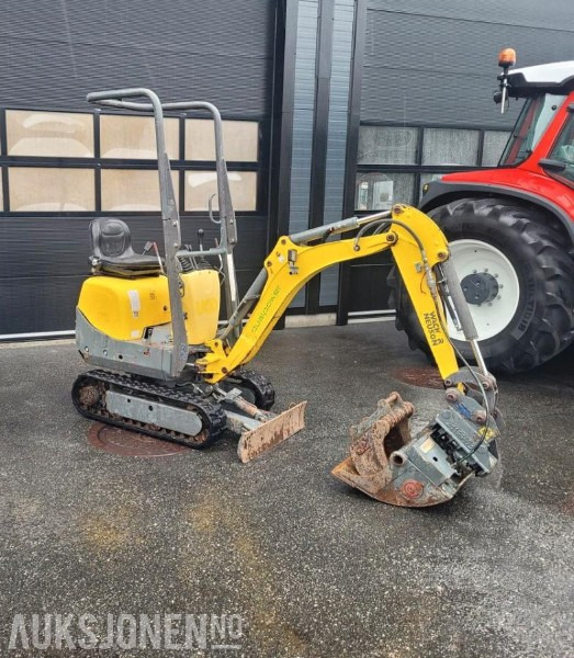 2016 Wacker Neuson 803 Dual Power, 2 skuffer, Elektro-hydraulisk aggregat (HPU) - Mini pelle: photos 2 2016 Wacker Neuson 803 Dual Power, 2 skuffer, Elektro-hydraulisk aggregat (HPU) - Mini pelle: photos 2