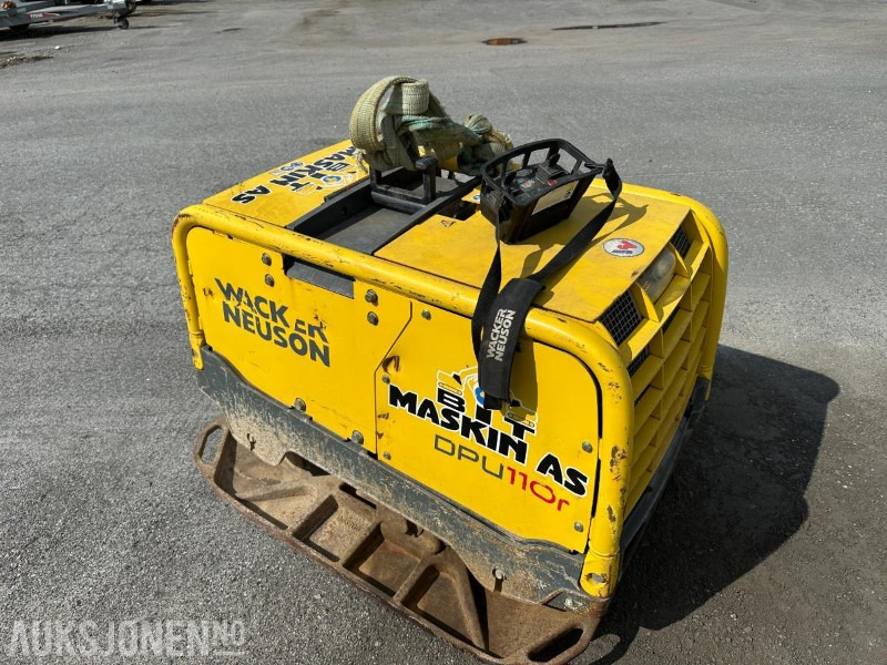2016 Wacker Neuson DPU110rLem970 - 142 timer - VIBROPLATE - Compacteur: photos 1 2016 Wacker Neuson DPU110rLem970 - 142 timer - VIBROPLATE - Compacteur: photos 1