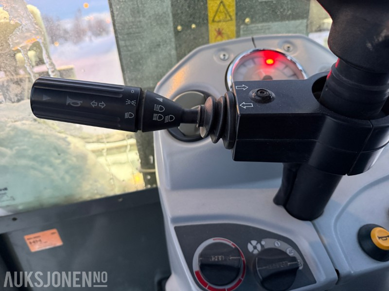 Chargeuse sur pneus 2017 KramerAllrad 5035 - Pallegaffler - Planeringsskuffe - 1543T: photos 11 Chargeuse sur pneus 2017 KramerAllrad 5035 - Pallegaffler - Planeringsskuffe - 1543T: photos 11