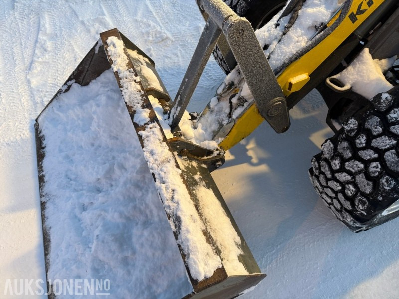 Chargeuse sur pneus 2017 KramerAllrad 5035 - Pallegaffler - Planeringsskuffe - 1543T: photos 15 Chargeuse sur pneus 2017 KramerAllrad 5035 - Pallegaffler - Planeringsskuffe - 1543T: photos 15