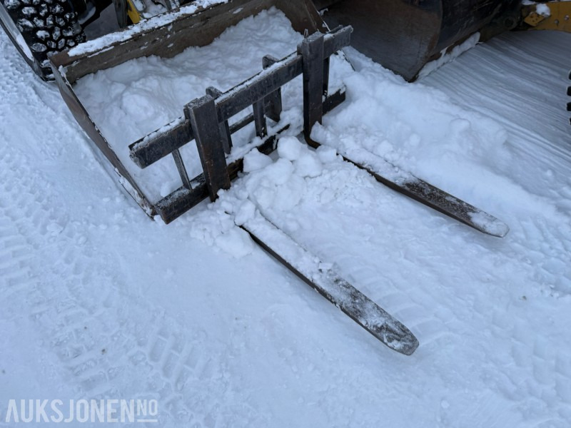 Chargeuse sur pneus 2017 KramerAllrad 5035 - Pallegaffler - Planeringsskuffe - 1543T: photos 23 Chargeuse sur pneus 2017 KramerAllrad 5035 - Pallegaffler - Planeringsskuffe - 1543T: photos 23