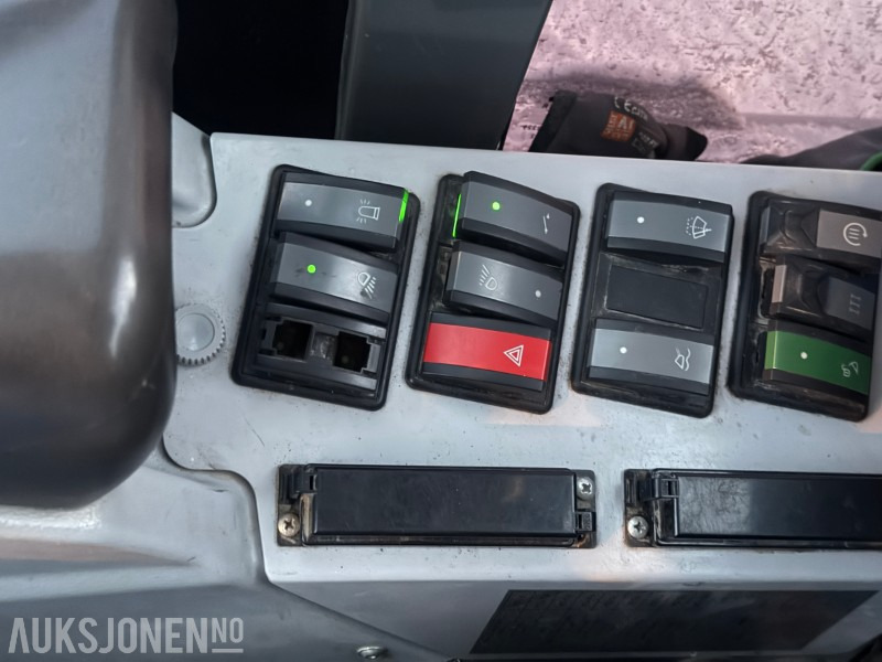 Chargeuse sur pneus 2017 KramerAllrad 5035 - Pallegaffler - Planeringsskuffe - 1543T: photos 12 Chargeuse sur pneus 2017 KramerAllrad 5035 - Pallegaffler - Planeringsskuffe - 1543T: photos 12