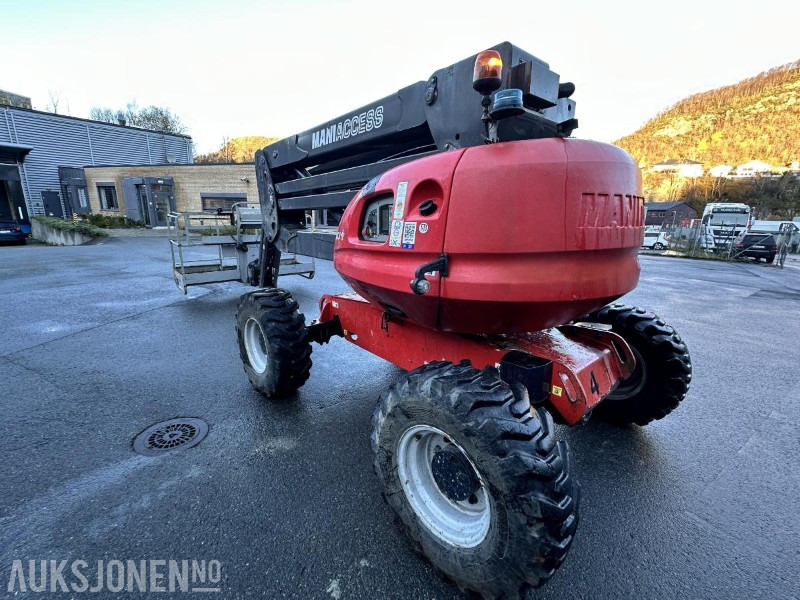 2017 Manitou 160 ATJ+ Terrenggående bomlift, 4X4/Sertifisert, 3946 timer - Nacelle: photos 3 2017 Manitou 160 ATJ+ Terrenggående bomlift, 4X4/Sertifisert, 3946 timer - Nacelle: photos 3